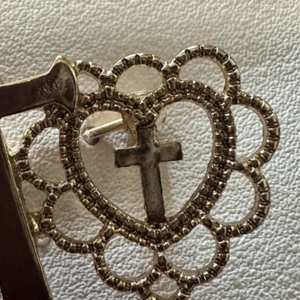FREE PEOPLE Harmony Brooch Heart Cross Charms Gold Tone Pin NWT